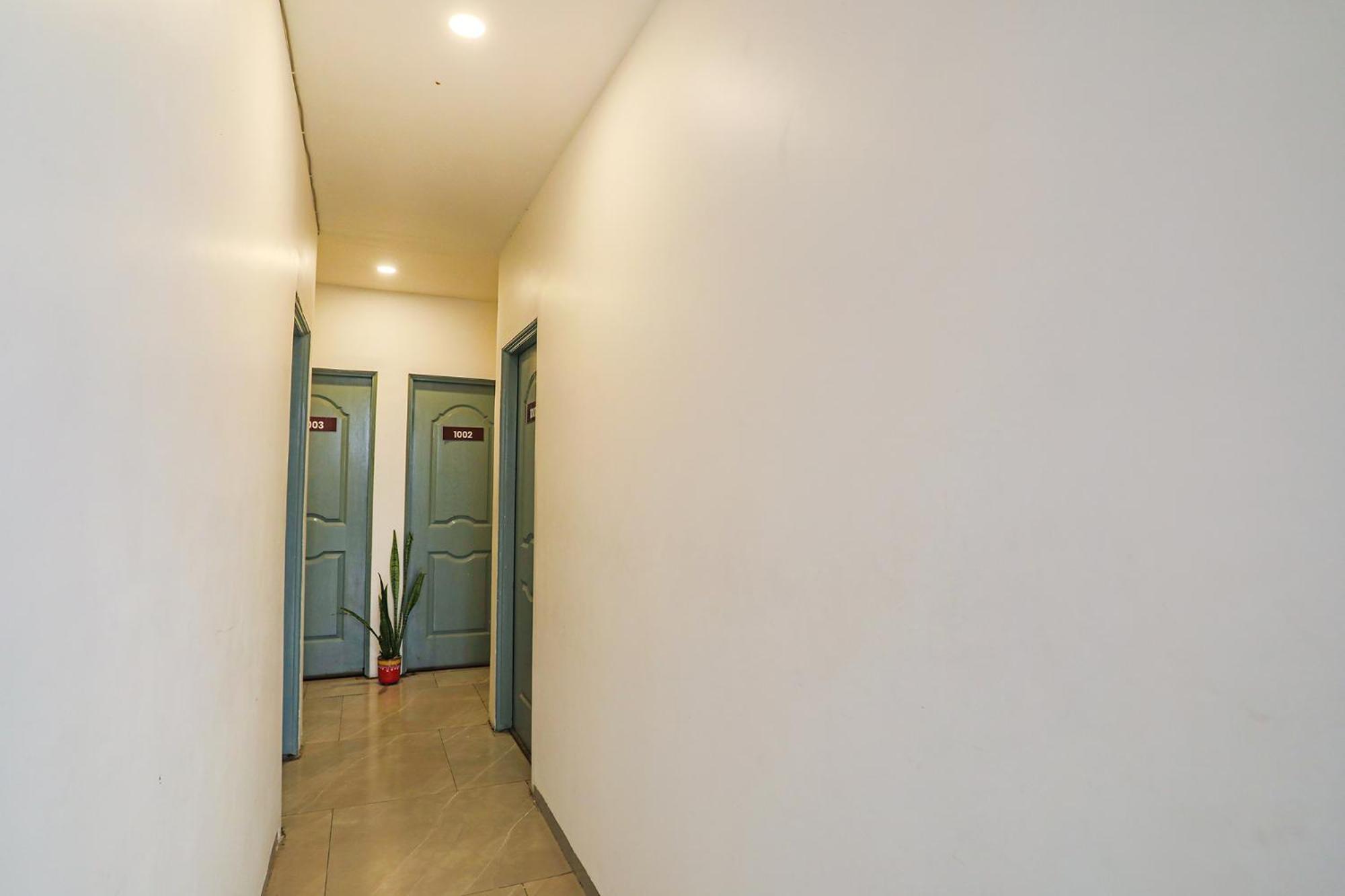 OYO 90399 Pramila Prakash Hotel Nagpur Bagian luar foto