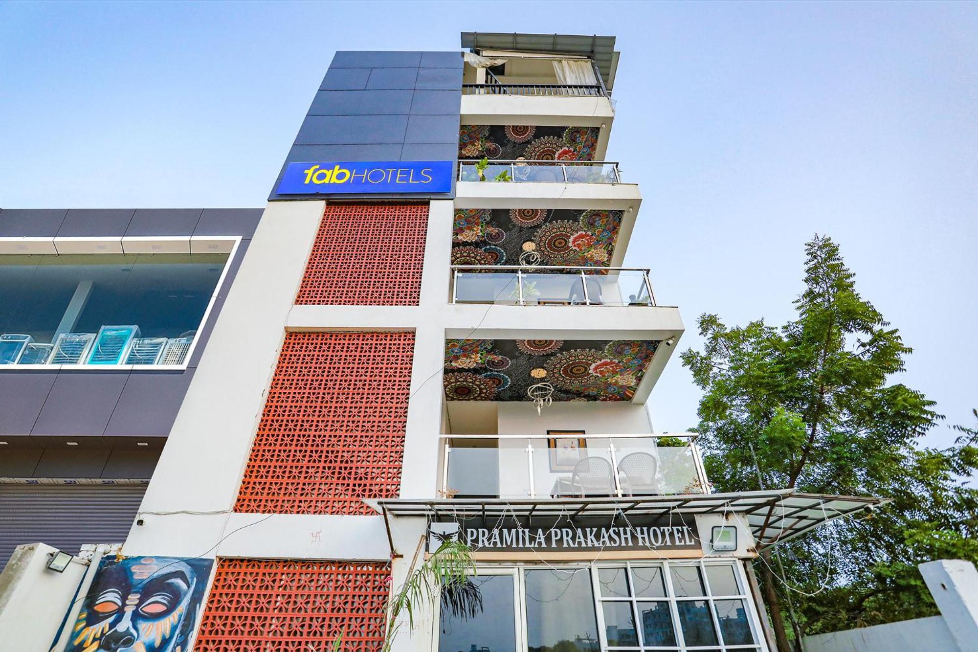 OYO 90399 Pramila Prakash Hotel Nagpur Bagian luar foto