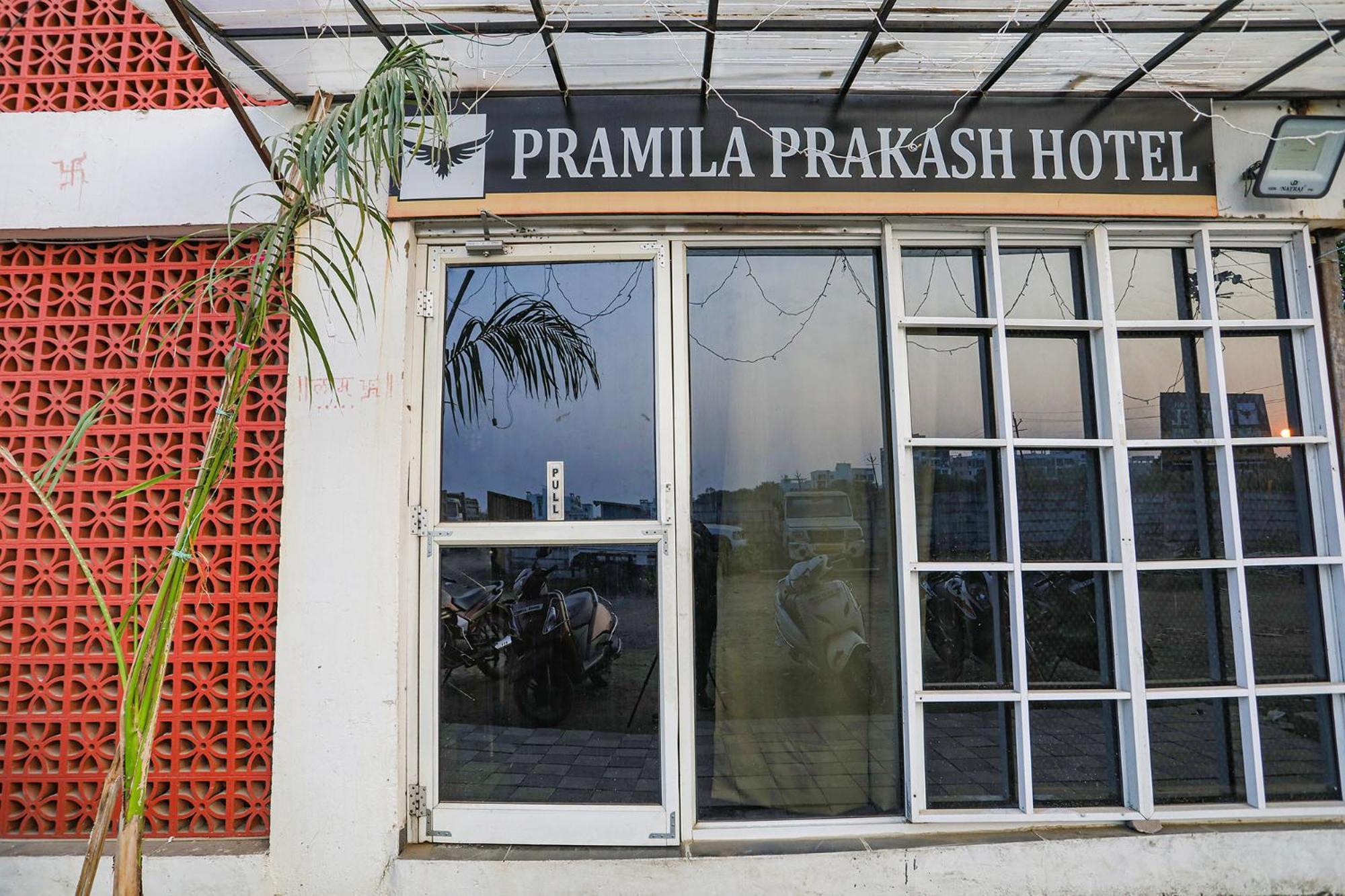OYO 90399 Pramila Prakash Hotel Nagpur Bagian luar foto